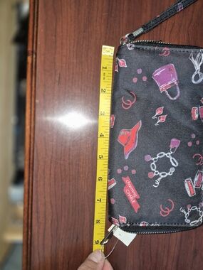 Black Wristlet Pouch with Pink Red Fashion Print